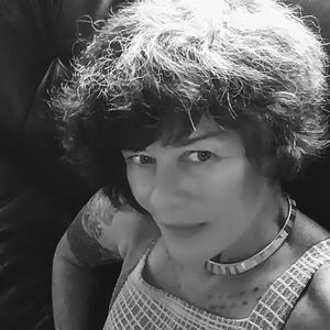 Meet your Posher, Eileen